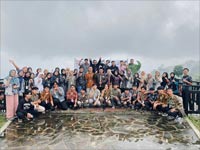 Extension Class Program Surabaya Nomor 6